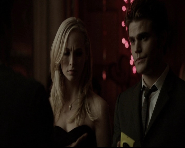 VampireDiariesWorld-dot-org_5x13TotalEclipseOfTheHeart1318.jpg