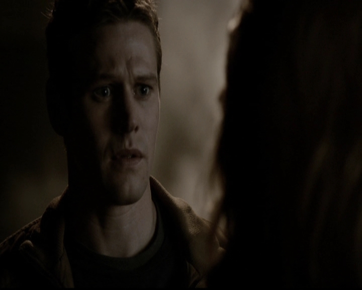 VampireDiariesWorld-dot-org_5x13TotalEclipseOfTheHeart1421.jpg