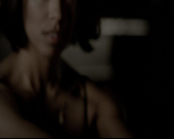 VampireDiariesWorld-dot-org_5x13TotalEclipseOfTheHeart1545.jpg