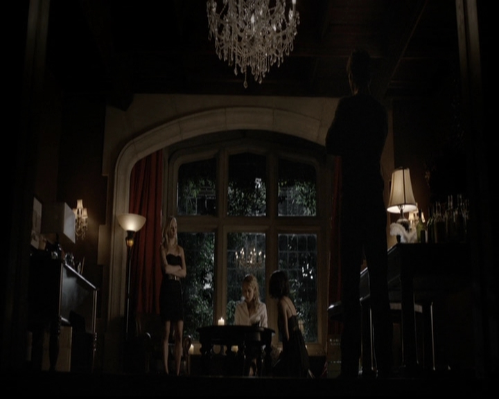 VampireDiariesWorld-dot-org_5x13TotalEclipseOfTheHeart1559.jpg