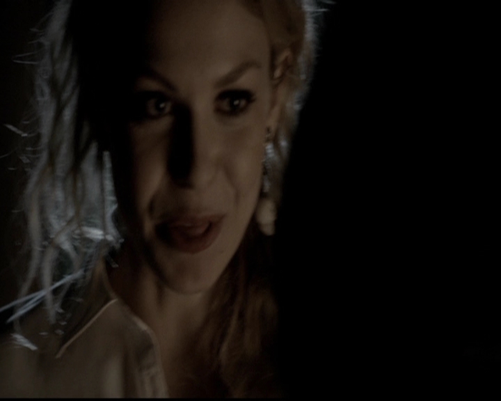 VampireDiariesWorld-dot-org_5x13TotalEclipseOfTheHeart1627.jpg