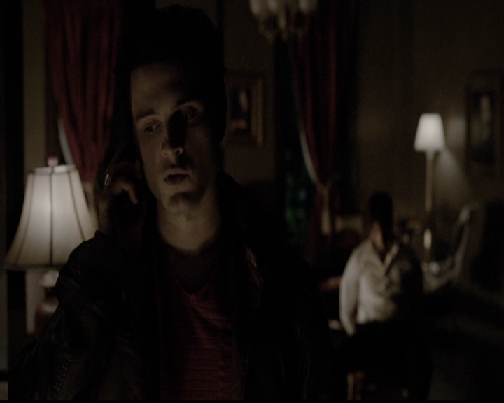 VampireDiariesWorld-dot-org_5x13TotalEclipseOfTheHeart1638.jpg