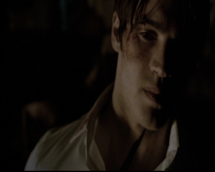 VampireDiariesWorld-dot-org_5x13TotalEclipseOfTheHeart1692.jpg