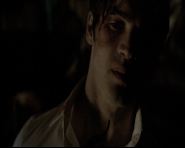 VampireDiariesWorld-dot-org_5x13TotalEclipseOfTheHeart1693.jpg