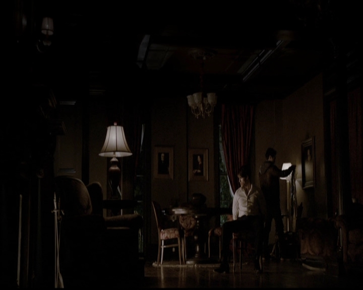 VampireDiariesWorld-dot-org_5x13TotalEclipseOfTheHeart1701.jpg