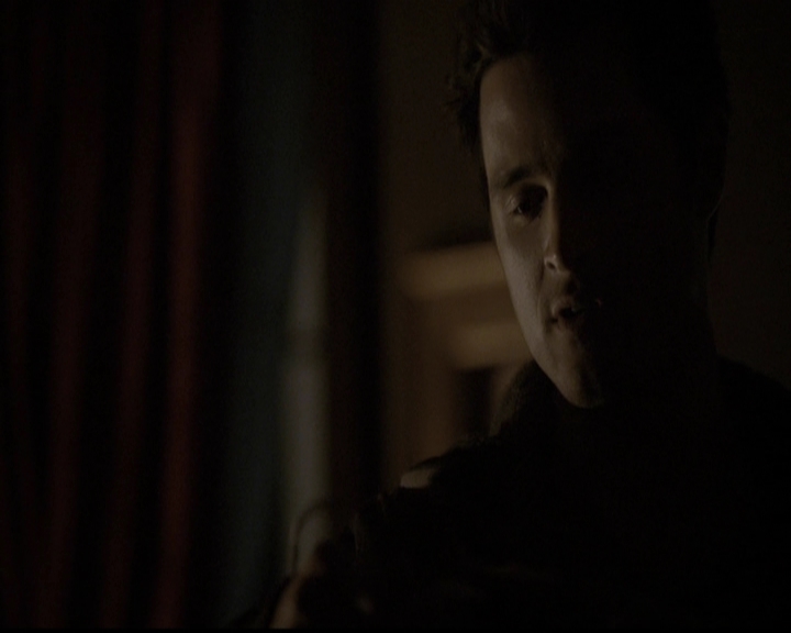 VampireDiariesWorld-dot-org_5x13TotalEclipseOfTheHeart1706.jpg