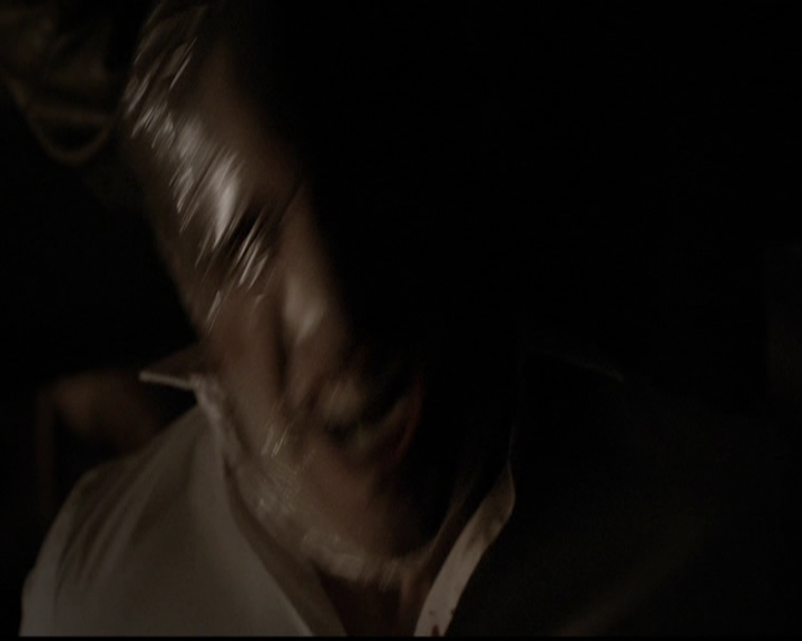 VampireDiariesWorld-dot-org_5x13TotalEclipseOfTheHeart1715.jpg
