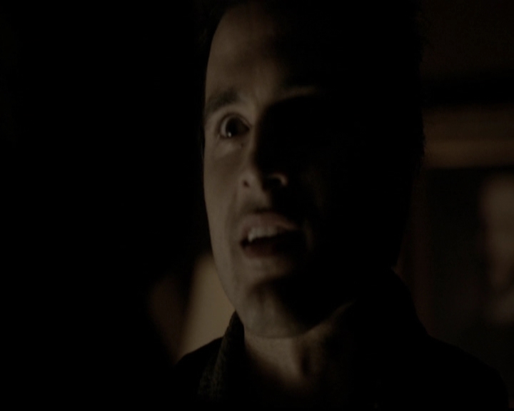 VampireDiariesWorld-dot-org_5x13TotalEclipseOfTheHeart1778.jpg