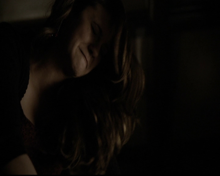 VampireDiariesWorld-dot-org_5x13TotalEclipseOfTheHeart1786.jpg