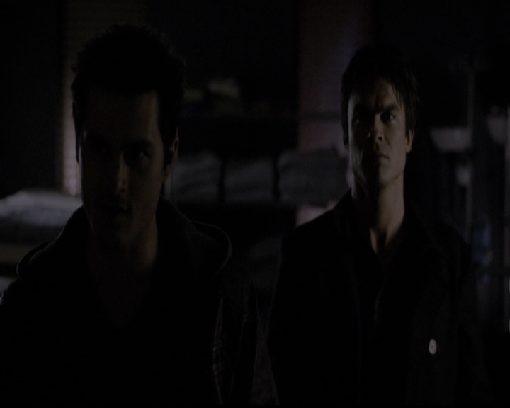 VampireDiariesWorld-dot-org_5x13TotalEclipseOfTheHeart1945.jpg