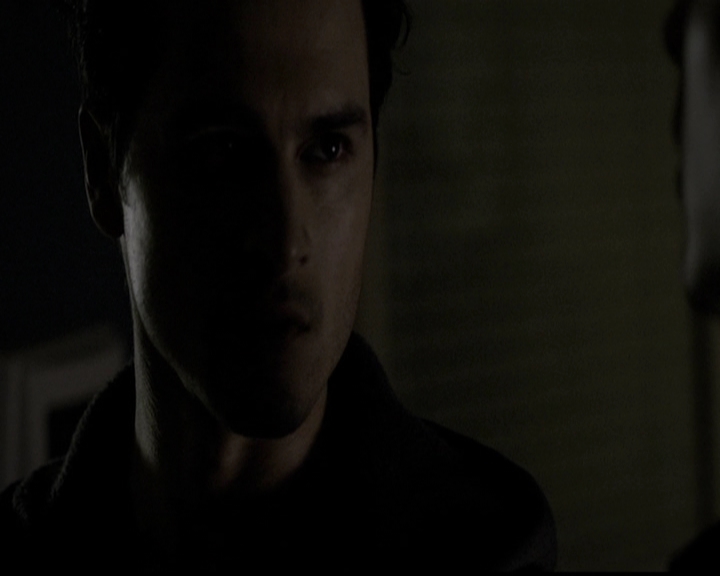 VampireDiariesWorld-dot-org_5x13TotalEclipseOfTheHeart1950.jpg