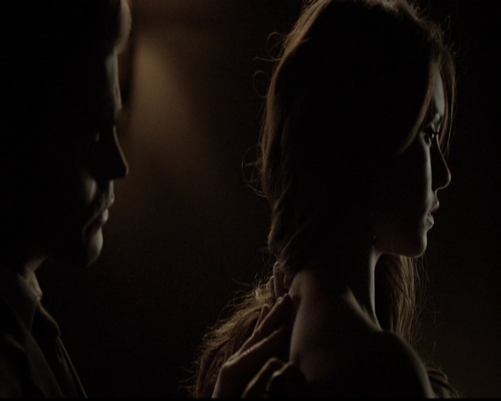 VampireDiariesWorld-dot-org_5x13TotalEclipseOfTheHeart2022.jpg