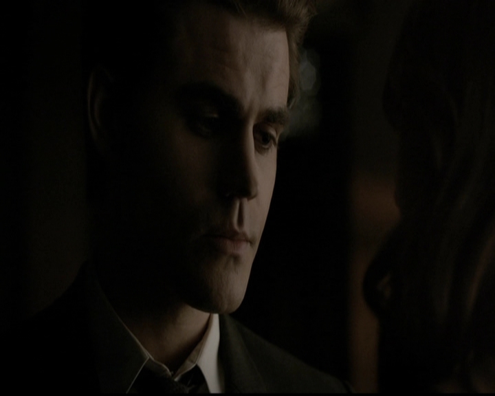 VampireDiariesWorld-dot-org_5x13TotalEclipseOfTheHeart2080.jpg