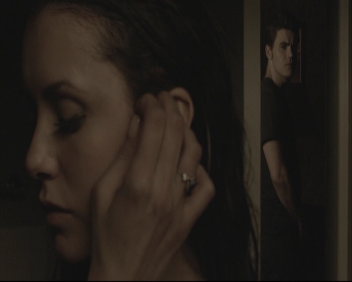 VampireDiariesWorld-dot-org_5x14NoExit-deletedscene2398.jpg