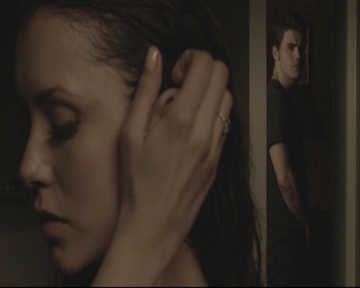 VampireDiariesWorld-dot-org_5x14NoExit-deletedscene2399.jpg