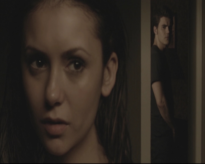 VampireDiariesWorld-dot-org_5x14NoExit-deletedscene2405.jpg