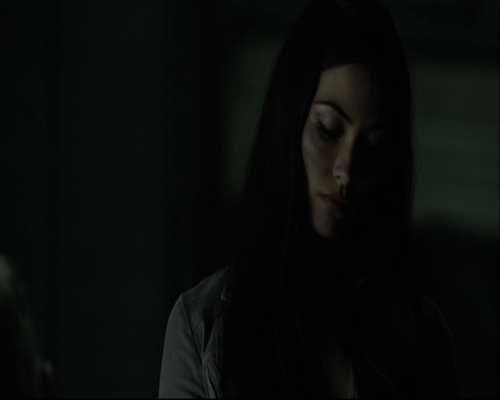VampireDiariesWorld-dot-org_5x14NoExit-deletedscene2484.jpg