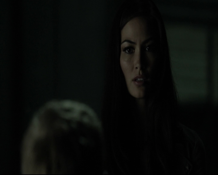 VampireDiariesWorld-dot-org_5x14NoExit-deletedscene2522.jpg