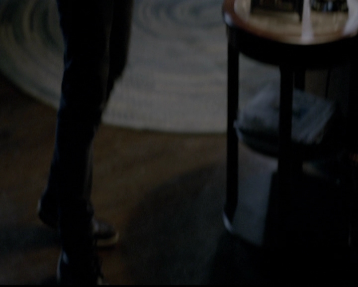 VampireDiariesWorld-dot-org_5x14NoExit0061.jpg