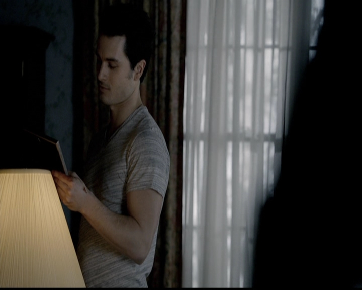 VampireDiariesWorld-dot-org_5x14NoExit0071.jpg