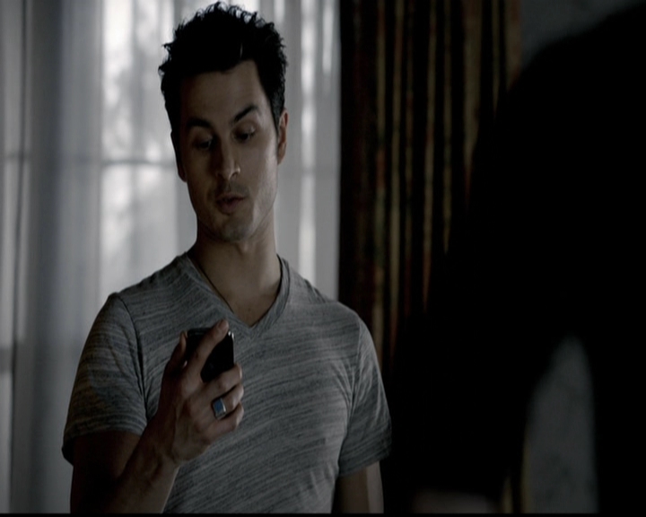 VampireDiariesWorld-dot-org_5x14NoExit0092.jpg