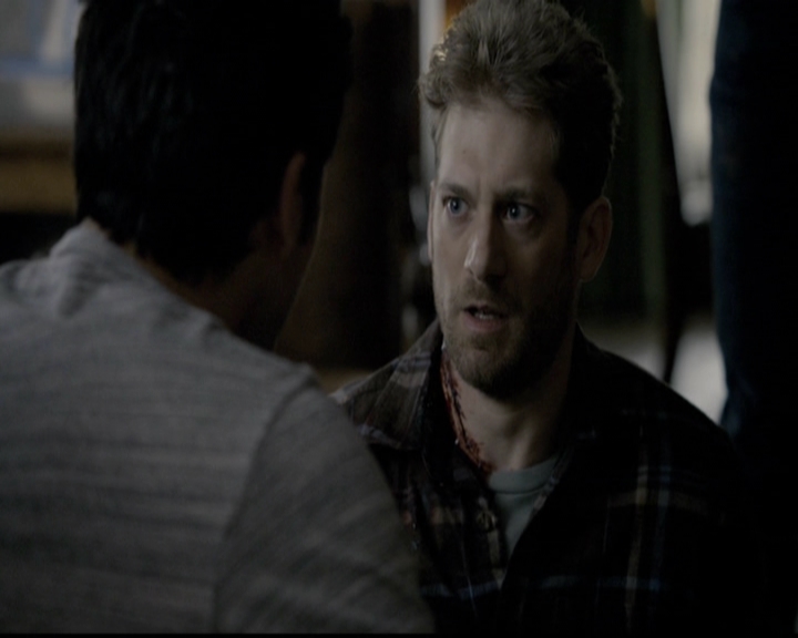 VampireDiariesWorld-dot-org_5x14NoExit0118.jpg