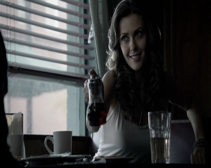 VampireDiariesWorld-dot-org_5x14NoExit0485.jpg