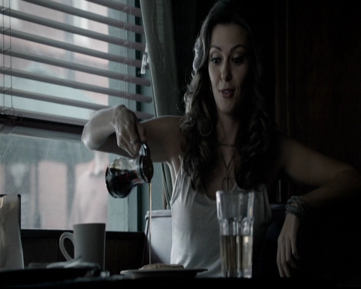 VampireDiariesWorld-dot-org_5x14NoExit0488.jpg