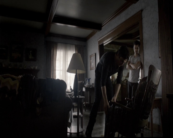 VampireDiariesWorld-dot-org_5x14NoExit0504.jpg