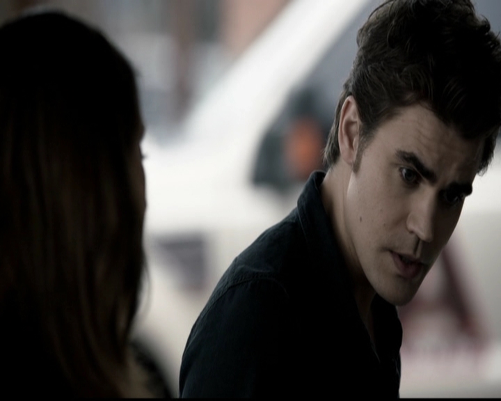VampireDiariesWorld-dot-org_5x14NoExit0607.jpg