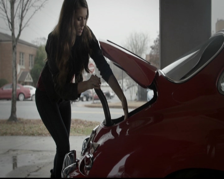 VampireDiariesWorld-dot-org_5x14NoExit0660.jpg