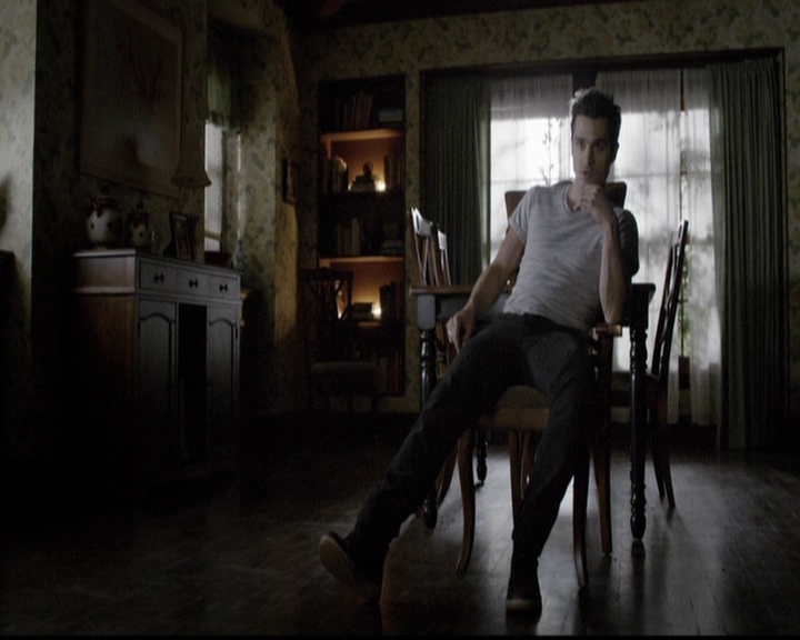 VampireDiariesWorld-dot-org_5x14NoExit0684.jpg