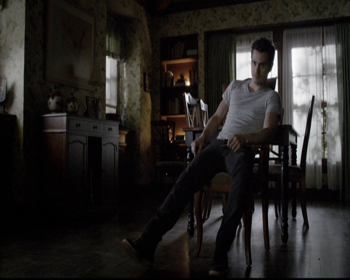 VampireDiariesWorld-dot-org_5x14NoExit0695.jpg