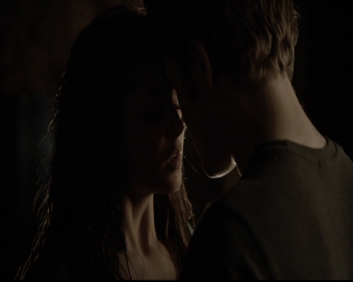 VampireDiariesWorld-dot-org_5x14NoExit1412.jpg