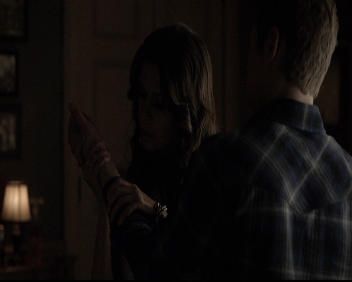 VampireDiariesWorld-dot-org_5x14NoExit1607.jpg VampireDiariesWorld-dot-org_5x14NoExit1607.jpg