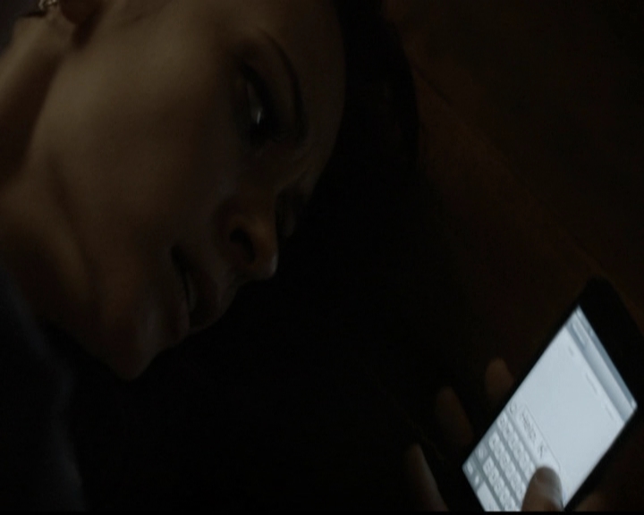 VampireDiariesWorld-dot-org_5x14NoExit1665.jpg