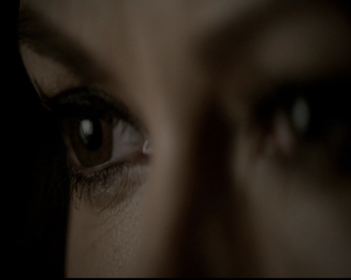 VampireDiariesWorld-dot-org_5x14NoExit1690.jpg