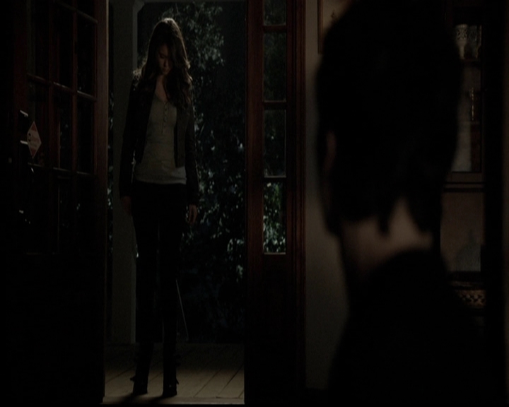 VampireDiariesWorld-dot-org_5x14NoExit1768.jpg
