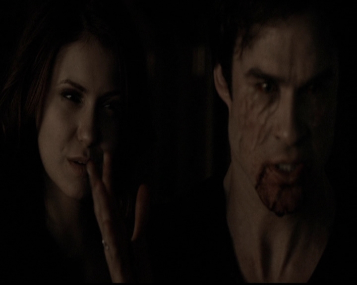 VampireDiariesWorld-dot-org_5x14NoExit1869.jpg