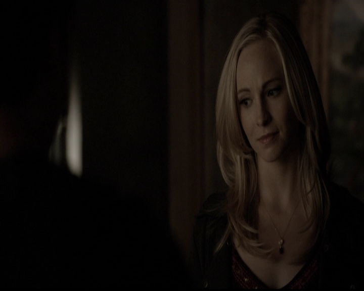 VampireDiariesWorld-dot-org_5x14NoExit1950.jpg