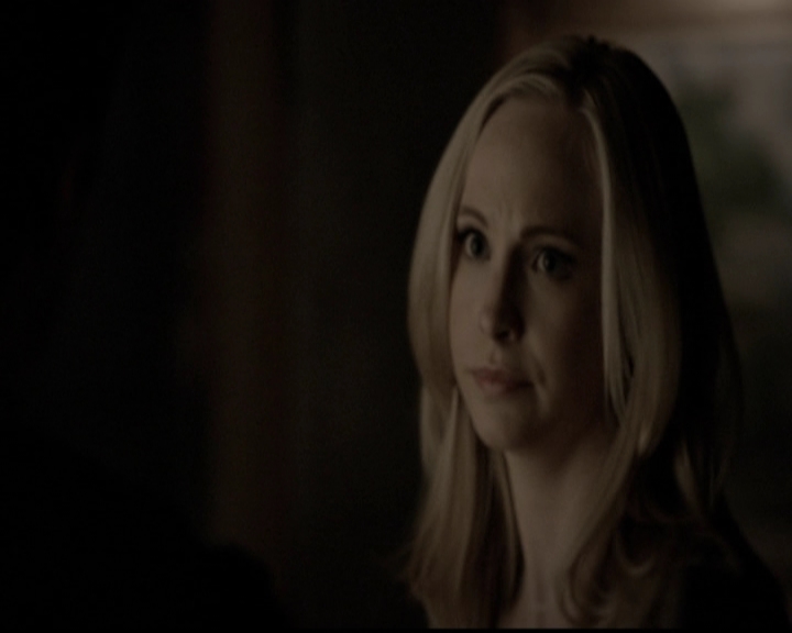 VampireDiariesWorld-dot-org_5x14NoExit2001.jpg