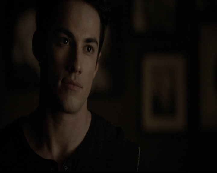 VampireDiariesWorld-dot-org_5x14NoExit2003.jpg