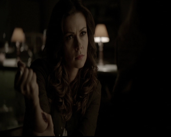 VampireDiariesWorld-dot-org_5x14NoExit2203.jpg