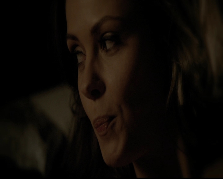 VampireDiariesWorld-dot-org_5x15GoneGirl1101.jpg
