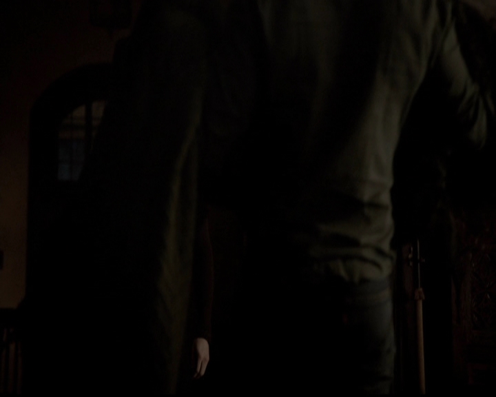 VampireDiariesWorld-dot-org_5x15GoneGirl1928.jpg