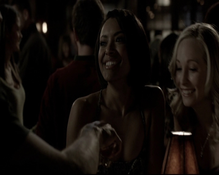 VampireDiariesWorld-dot-org_5x16WhileYouWereSleeping0043.jpg