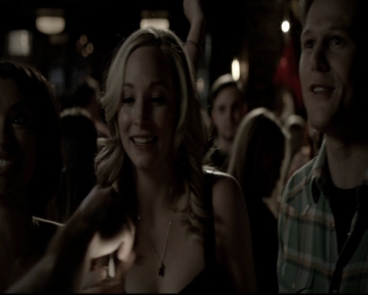 VampireDiariesWorld-dot-org_5x16WhileYouWereSleeping0052.jpg