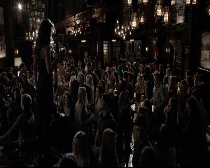 VampireDiariesWorld-dot-org_5x16WhileYouWereSleeping0078.jpg