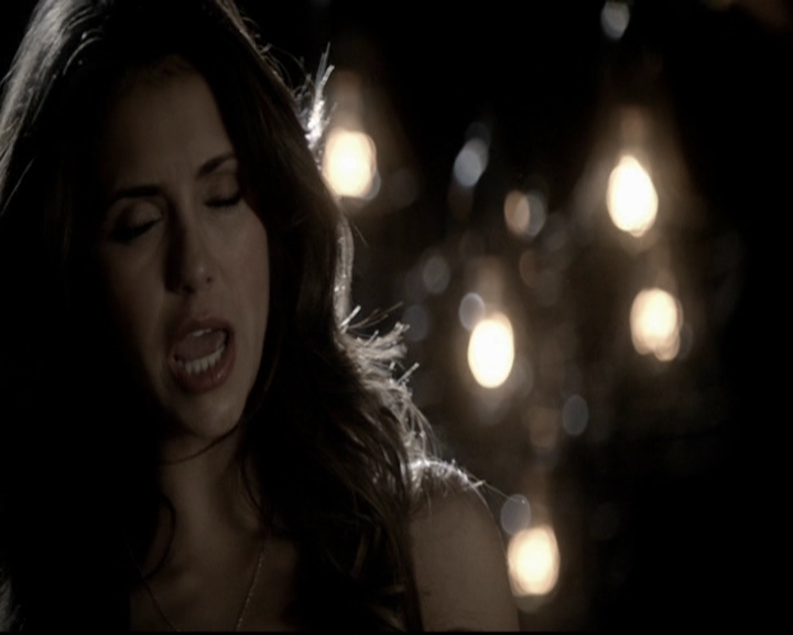 VampireDiariesWorld-dot-org_5x16WhileYouWereSleeping0083.jpg