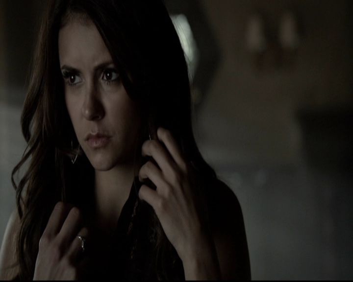 VampireDiariesWorld-dot-org_5x16WhileYouWereSleeping0127.jpg